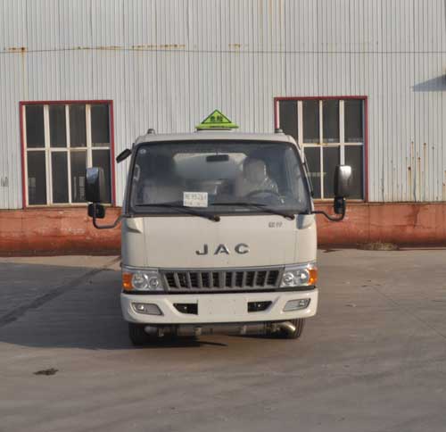 QLG5071GJY加油车燃油公告图片1