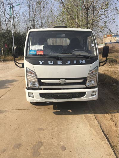 NJ1072KFDCMZ载货汽车燃油公告图片1