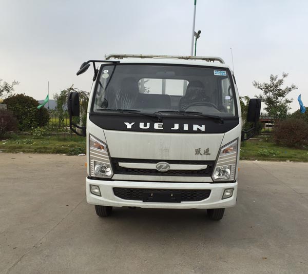 NJ1042KFDCMZ载货汽车燃油公告图片1