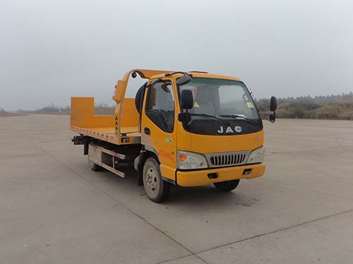 HCQ5041TQZHF5清障车燃油公告图片2