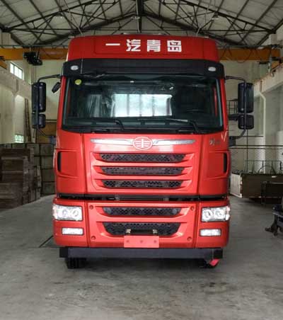 CA1310P2K2L7T4E5A80平头柴油载货汽车燃油公告图片1