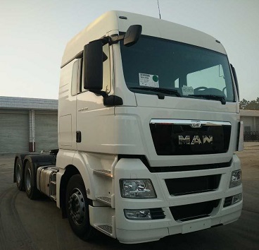 TGX26.480半挂牵引车燃油公告图片2