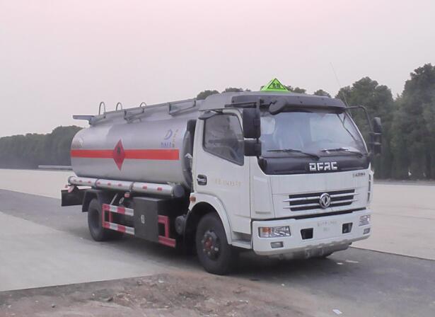 DLQ5110GJYD5加油车燃油公告图片2