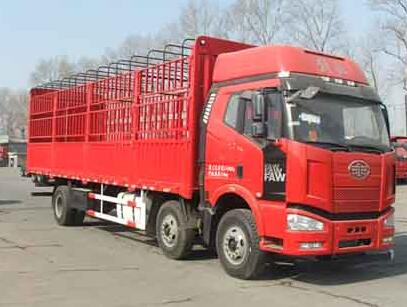 CA5250CCYP63K1L6T3AE5仓栅式运输车燃油公告图片2