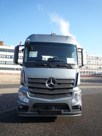 Actros 2645 6X4半挂牵引车燃油公告图片1