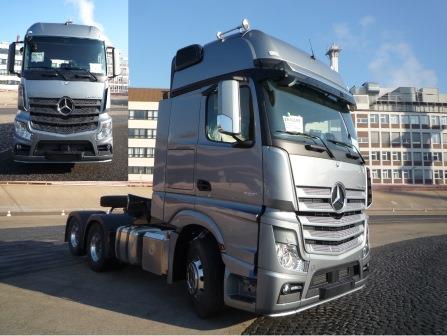 Actros 2651 6X2半挂牵引车燃油公告图片2