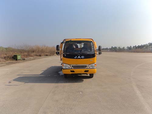 HCQ5041TQZHF5清障车燃油公告图片1