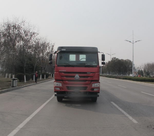SDZ3317ZPB38E平板自卸车燃油公告图片2