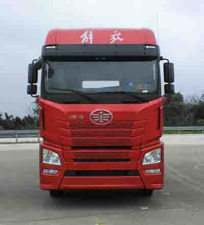 CA4170P25K2E5A82平头柴油牵引车燃油公告图片1
