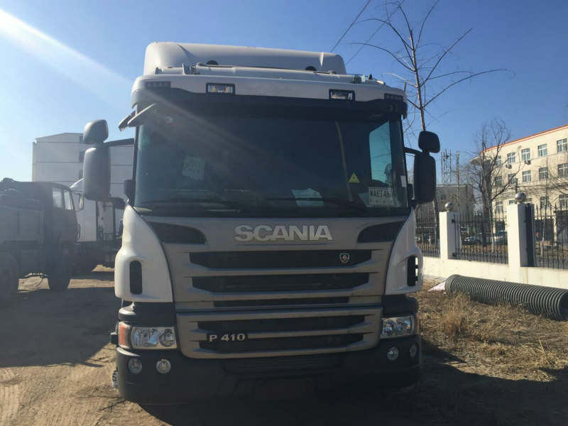 P 410 6x4半挂牵引车燃油公告图片1