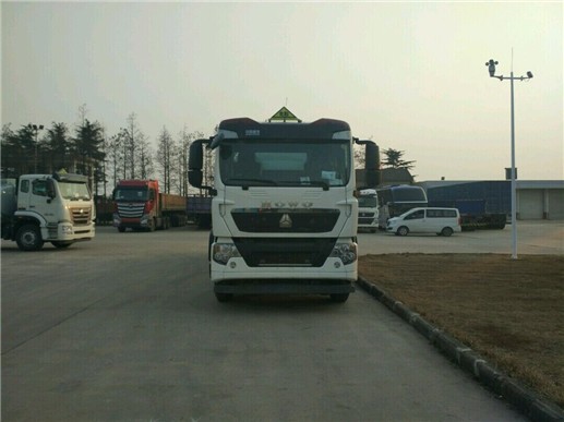 CGJ5310GJY5ZC加油车燃油公告图片1
