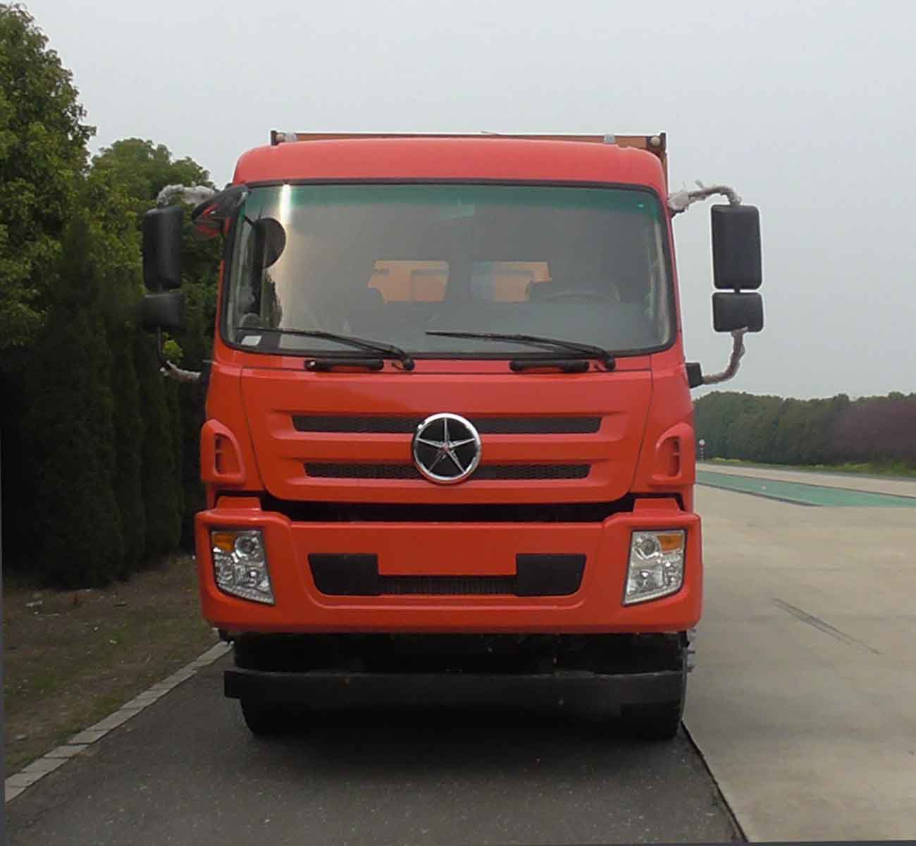 CGC3310D5DDLA自卸汽车燃油公告图片1