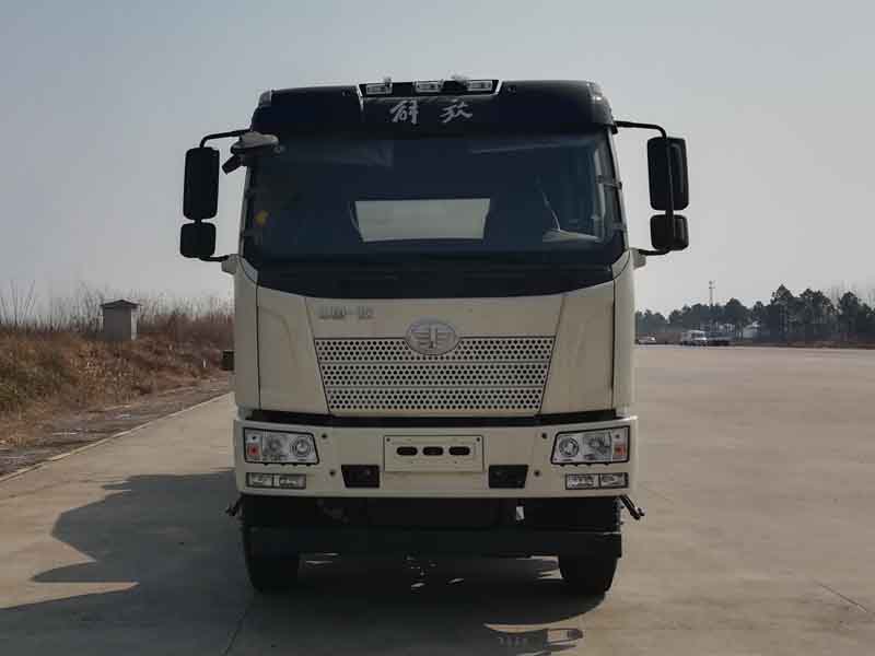 CLY5315GJB29E5混凝土搅拌运输车燃油公告图片1