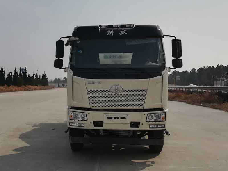 CLY5255GJB38E5混凝土搅拌运输车燃油公告图片1
