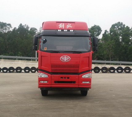 CA5310CCQP66K24L7T4E5畜禽运输车燃油公告图片1