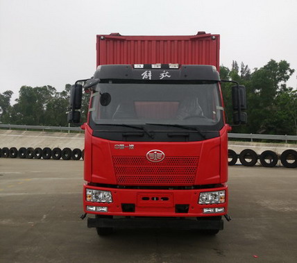 CA5180XYKP62K1L5E5翼开启厢式车燃油公告图片1