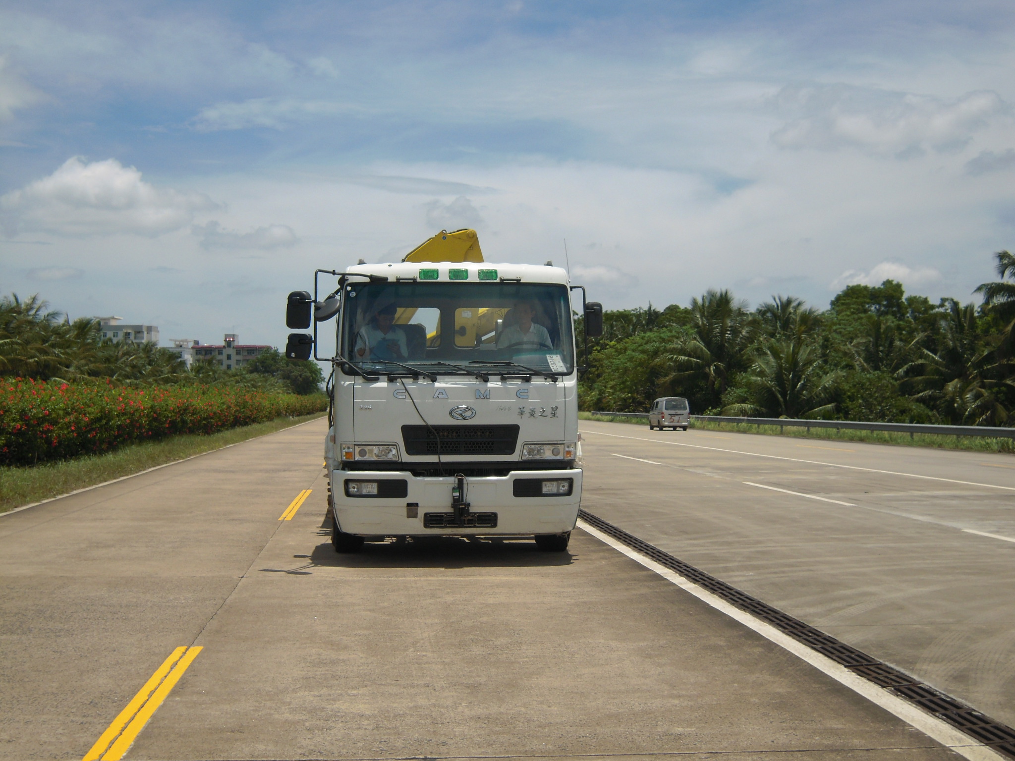 PC5250JSQHL随车起重运输车燃油公告图片1