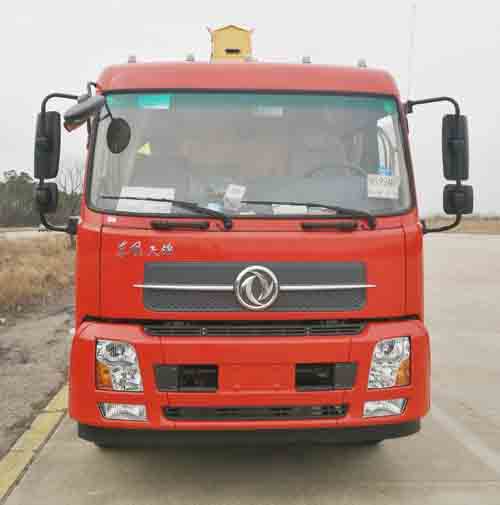 XZJ5181JSQD5随车起重运输车燃油公告图片1