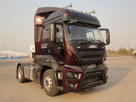 SXQ4180J1A3D5半挂牵引车燃油公告图片2