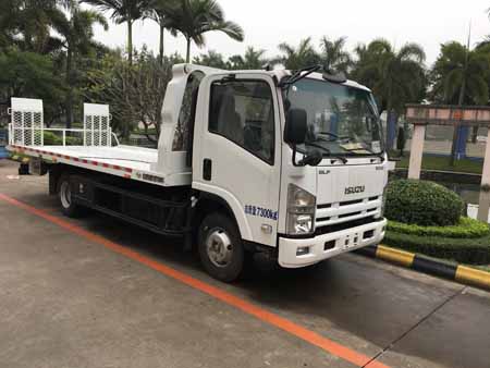 YH5071TQZ025P清障车燃油公告图片2