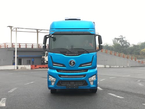 SX4180GC1牵引汽车燃油公告图片1