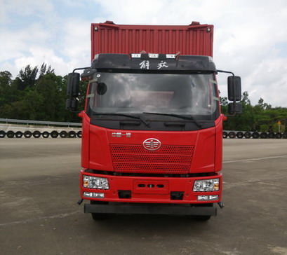 CA5180XYKP62K1L5E5翼开启厢式车燃油公告图片1