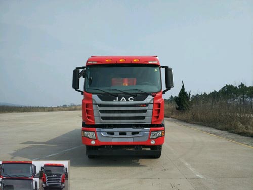 AC3311PKHV38自卸汽车燃油公告图片1
