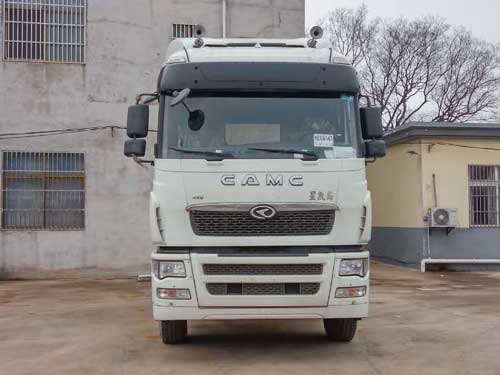 HN4251A48C4M5牵引汽车燃油公告图片1