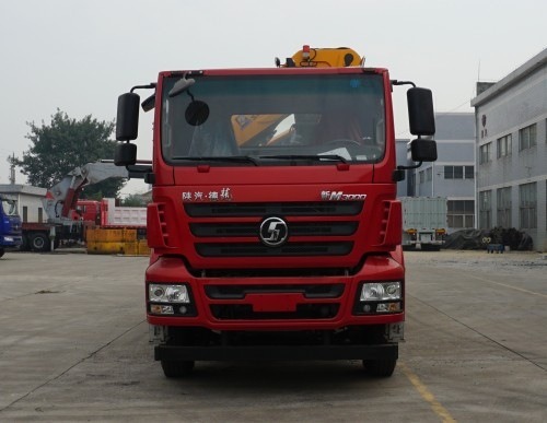 SGQ5310JSQSG5随车起重运输车燃油公告图片1