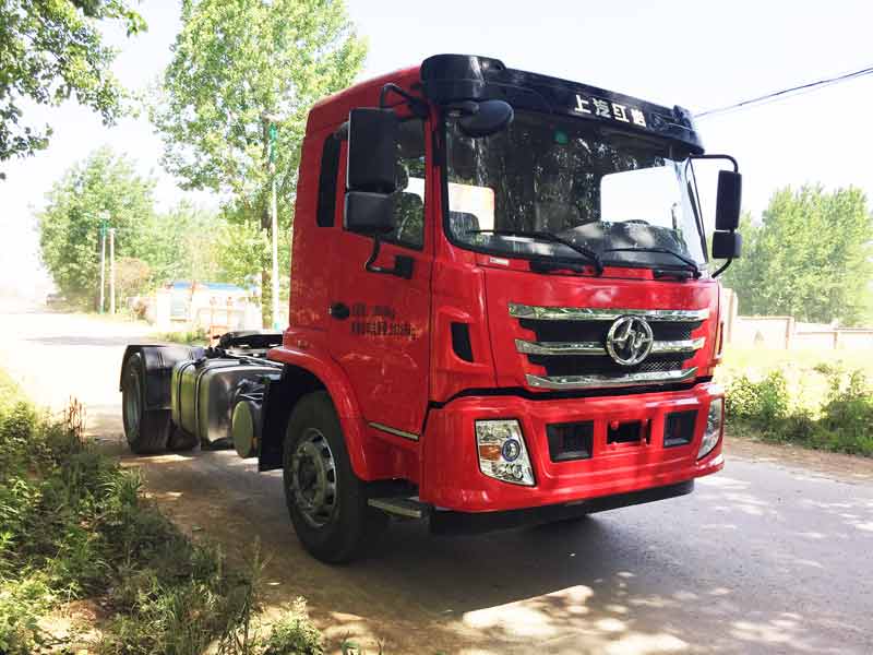 CQ4186AMDG401半挂牵引汽车燃油公告图片2