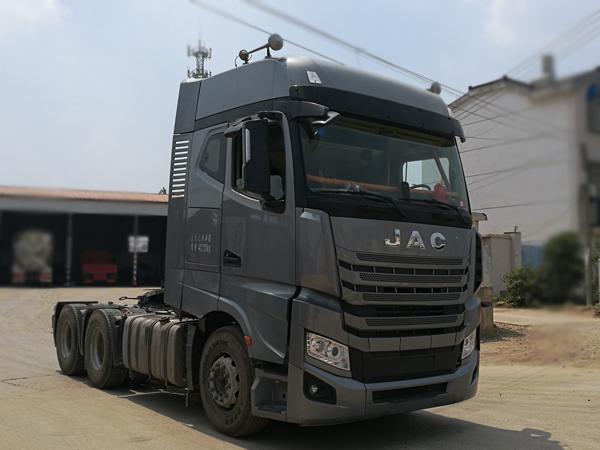 HFC4252P13K8E33S8QV牵引汽车燃油公告图片2