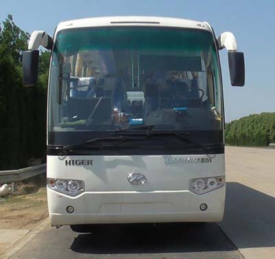 KLQ6109KAE51客车燃油公告图片1