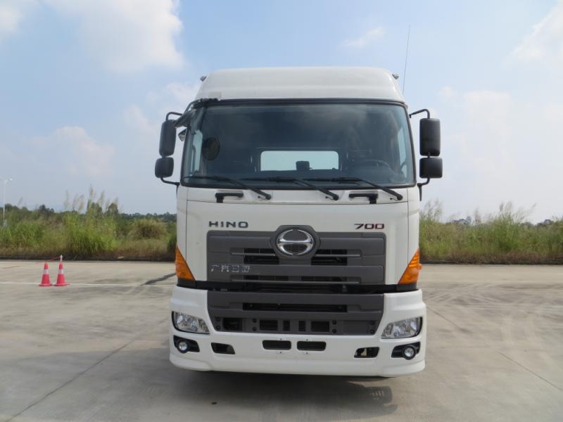 YC4180SH2PF5牵引汽车燃油公告图片1