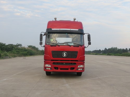 SX4250MP5334牵引汽车燃油公告图片1
