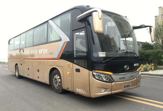 XMQ6127BYD5C客车燃油公告图片2