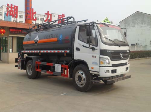 HLW5121GFW5BJ腐蚀性物品罐式运输车燃油公告图片2
