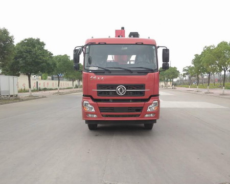 DFH5310JSQAX1V随车起重运输车燃油公告图片1