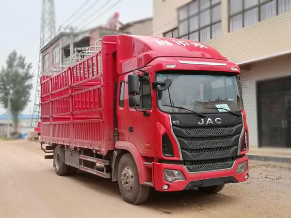 HFC5181CCYP3K2A50S2HV仓栅式运输车燃油公告图片2