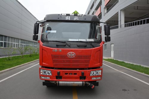 BJQ5161XQY爆破器材运输车燃油公告图片1