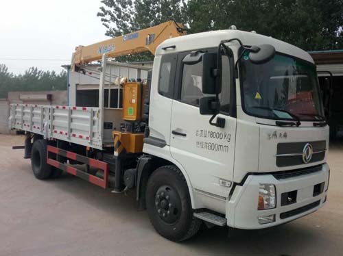 XZJ5181JSQD5随车起重运输车燃油公告图片2