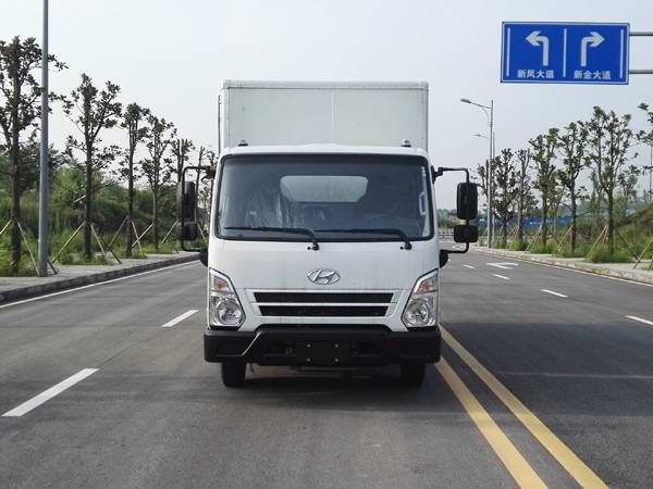 CHM5043XXYGDC33V厢式运输车燃油公告图片1