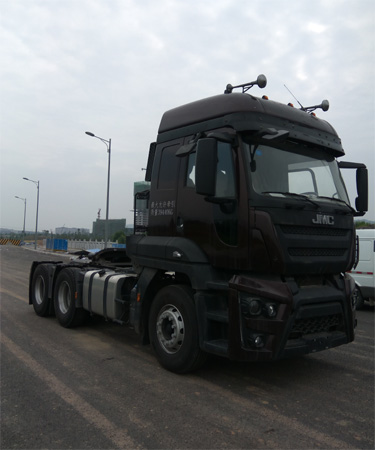 SXQ4250J4A2D5半挂牵引车燃油公告图片2