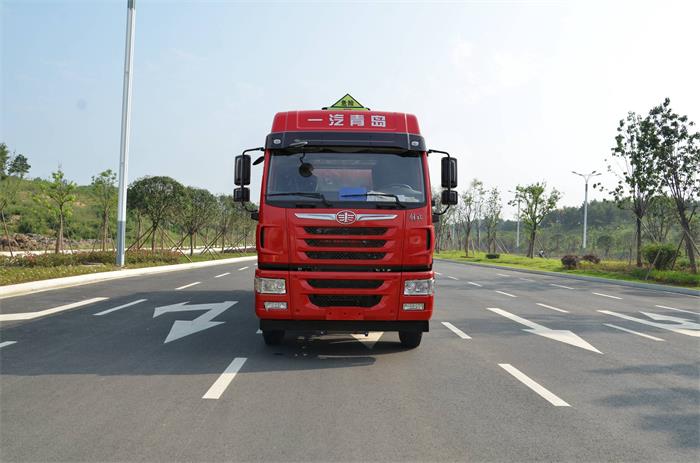 QXC5310GYYA1铝合金运油车燃油公告图片1