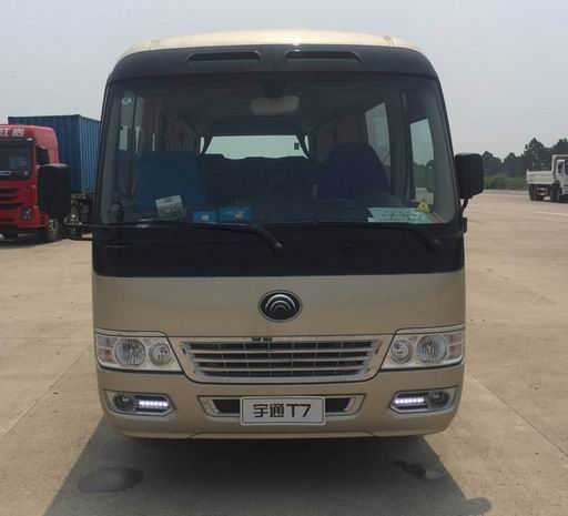 ZK6710Q1客车燃油公告图片1