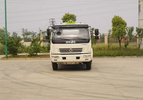 CLQ5120GJY5加油车燃油公告图片1