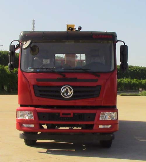 XZJ5182JSQD5随车起重运输车燃油公告图片1