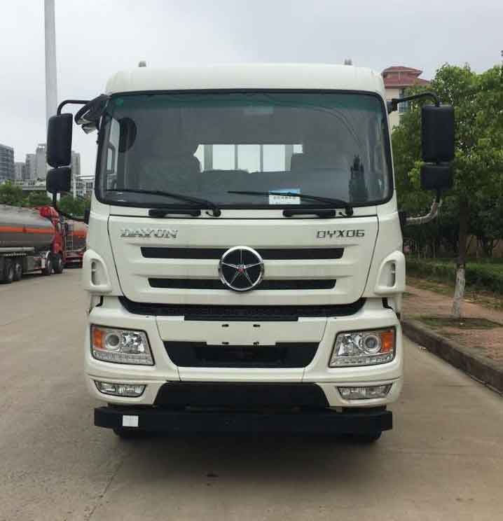 CGC1180D5BAEZ载货汽车燃油公告图片1