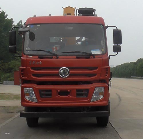 EQ5250JSQFV随车起重运输车燃油公告图片1