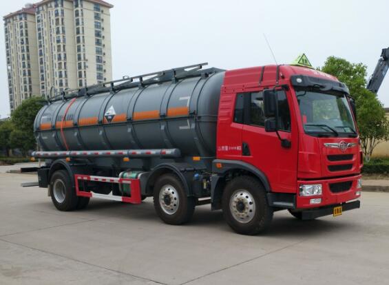 WXQ5253GFWC5腐蚀性物品罐式运输车燃油公告图片2