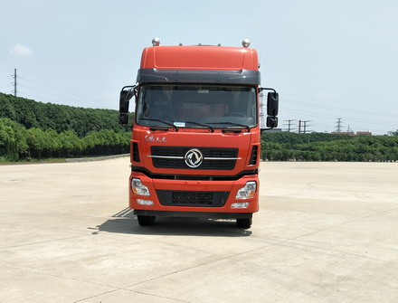 DFH5310CCYA1仓栅式运输车燃油公告图片1